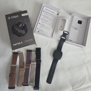 Fitbit Versa 4 Smartwatch with Bands
